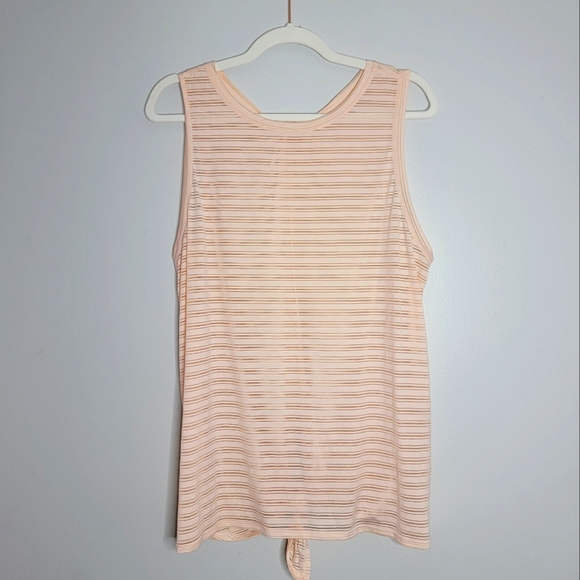 Lululemon Tank - Picture 2 of 8